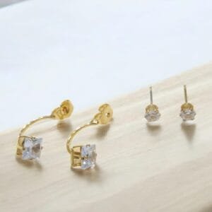 WhatsApp Image 2024-12-04 at 1.51.35 AM (2) Beautiful Crystal Stone Front Back Earings  Available In Golden And Sliver